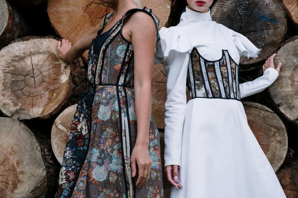 Les 10 robes de mariée de célébrités les plus époustouflantes : Découvrez les chefs-d'œuvre des stars